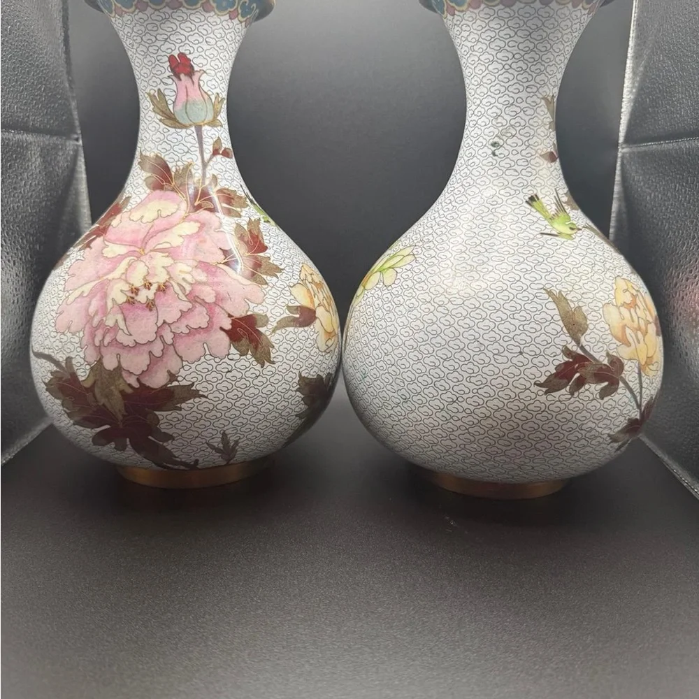 Pair of Porcelain Floral Cloisonné Vases in Pink and Gold